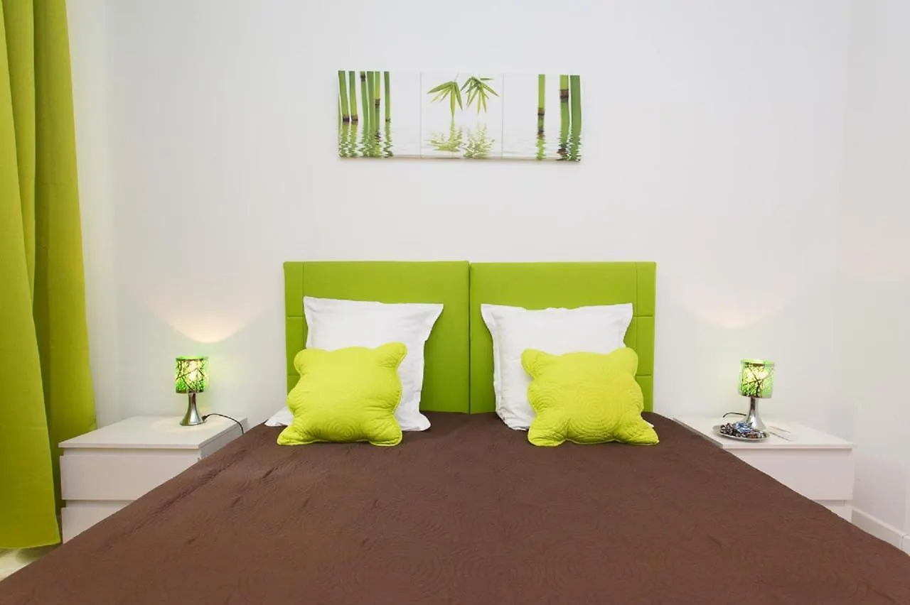 Cote Port Apartment Cannes France